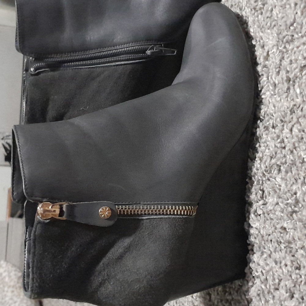 Leather and Suede Boot